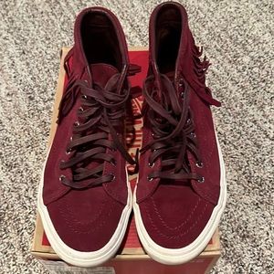 Vans suede, fringed high tops